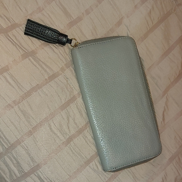 Fossil Gray Leather Wallet with Black Tassel - Picture 3 of 7